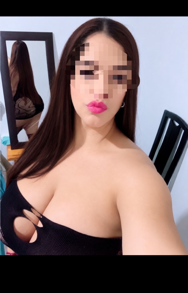 NOVEDAD TU CHICA CURVI CON GANAS DE SEXO Y FIESTA
