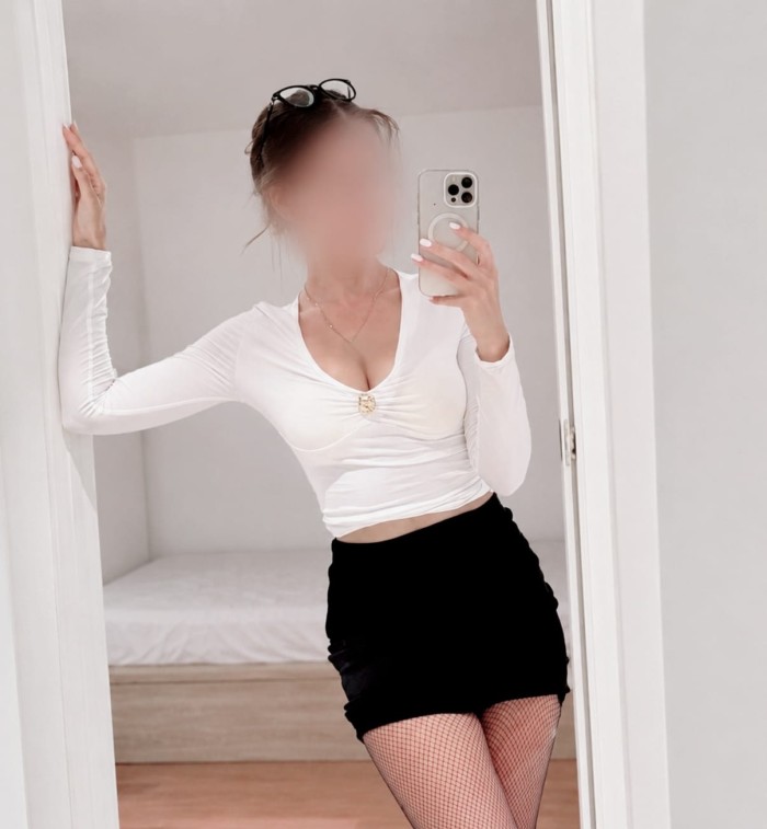 LUISA DIOSA ENCANTADORA SENSUAL MASAJISTA EROTIKA