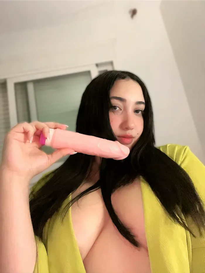 Camila jovencita venezolana