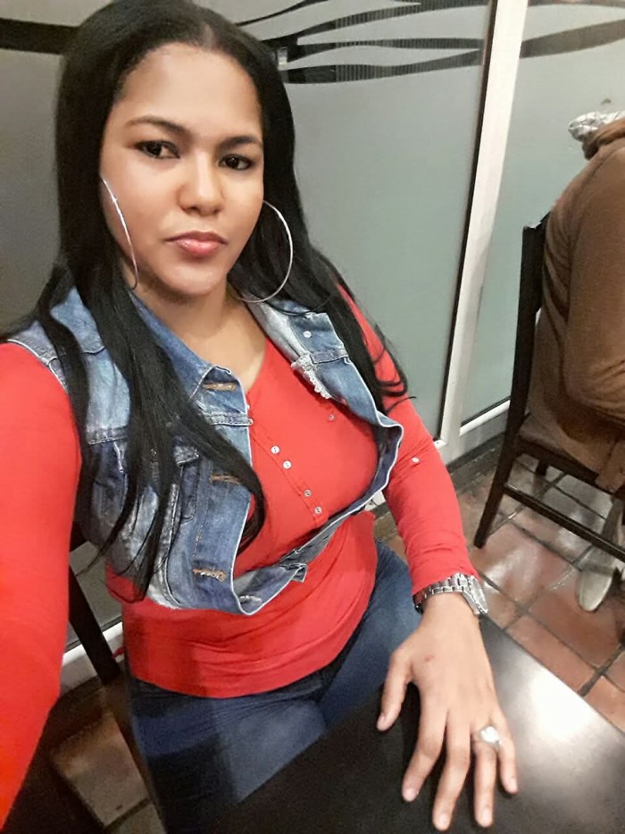 CAMILA  DOMINICANA ESPECTACULAR SOLO EN IGUALADA