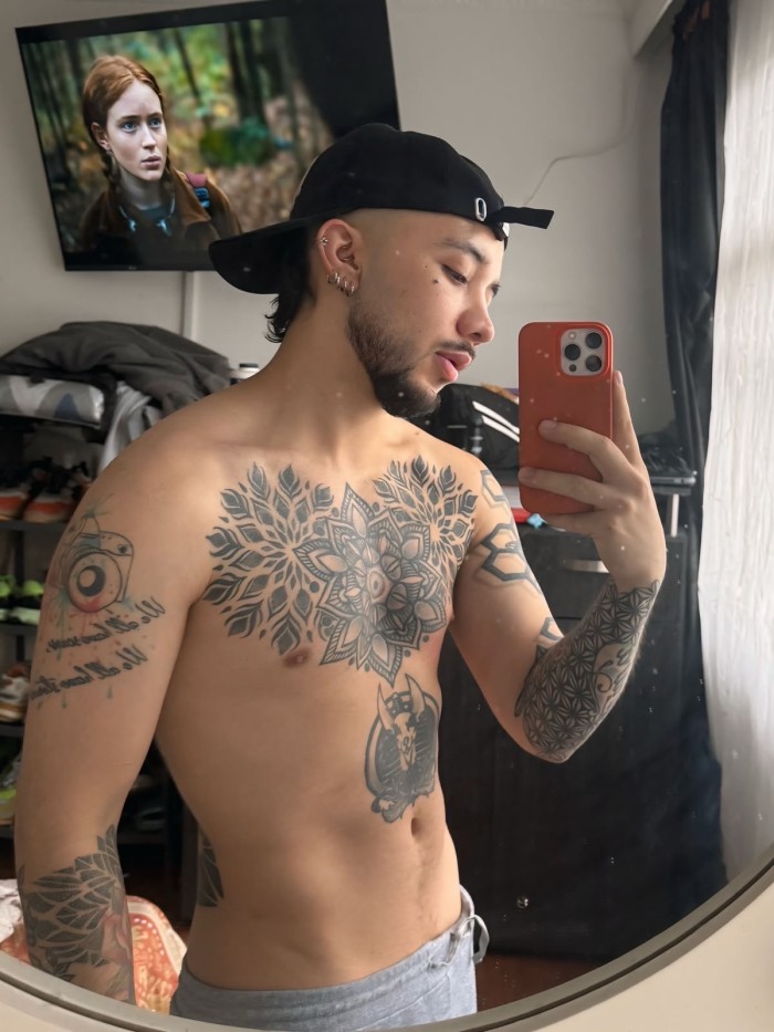 2 POLLAS PARA TI SOLO ÁNGEL Y DYLAN GUARROS