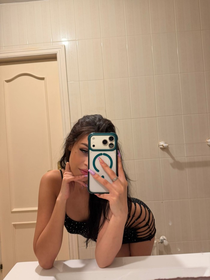 EN COLLADO VILLALBA SEXO DURO UNICA EN LA CAMA