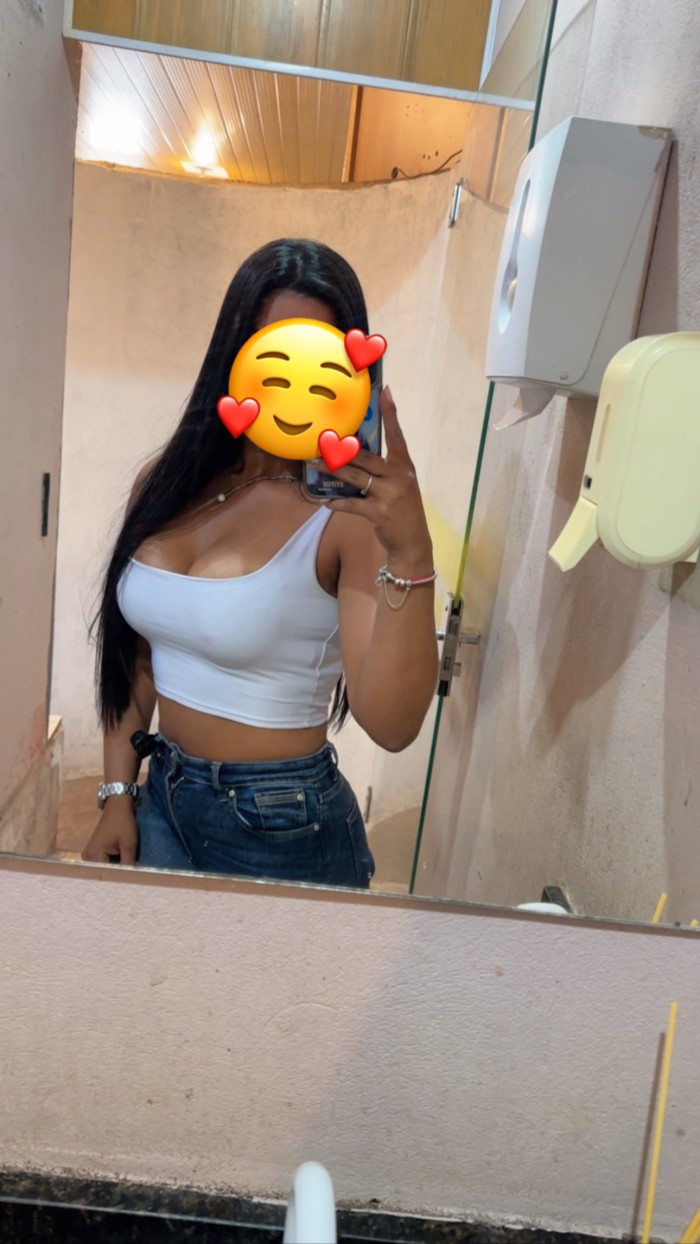 Morena Guapa, sexy y con mucho fuego