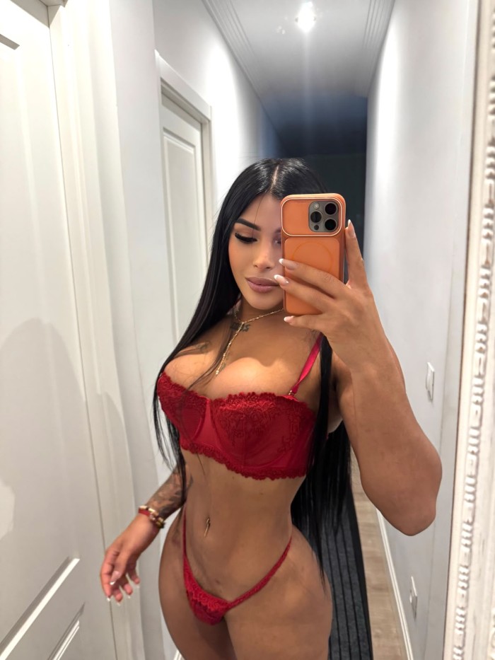 664421878 Gianna REINA EXQUISITA Y SENSUAL