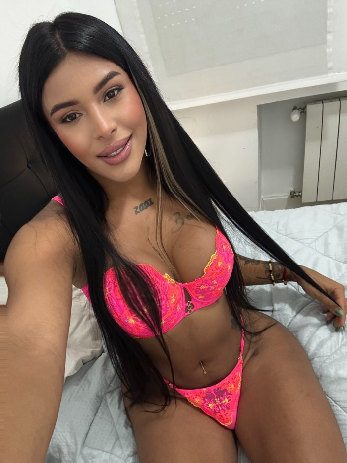 664421878 Gianna REINA EXQUISITA Y SENSUAL