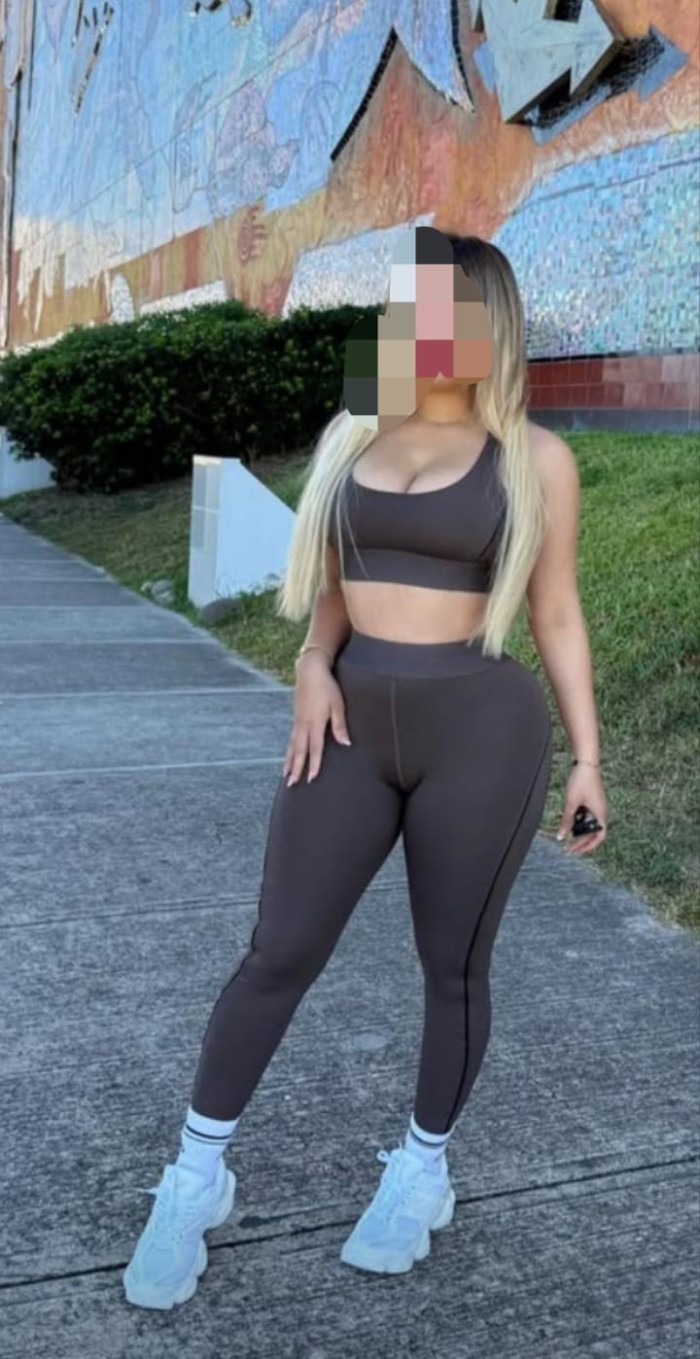 Natalia – Colombiana de 26 años