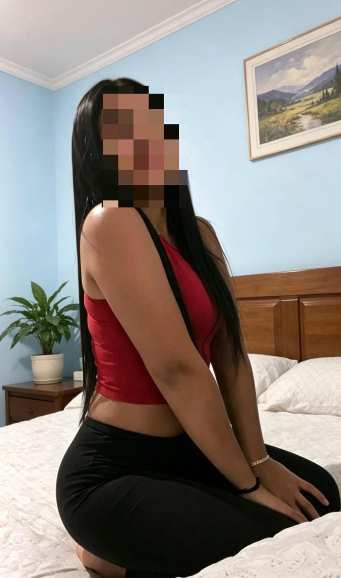 TATI MORENA NINFOMANA ME MUEVO RICO EN EL SEXO 25€