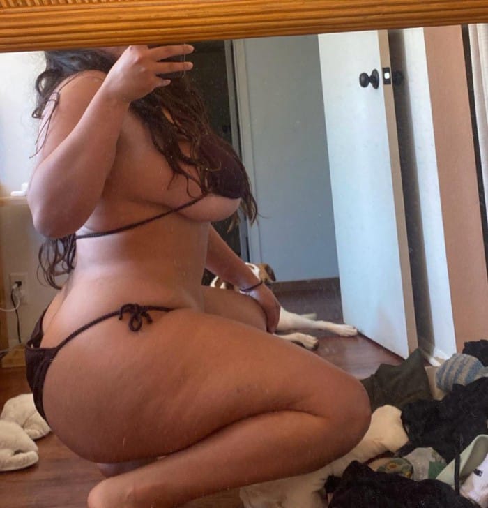 NOVEDAD PAOLA ! JOVENCITA FIESTERA MORBOSA CARIÑOSA EN PORRIÑO