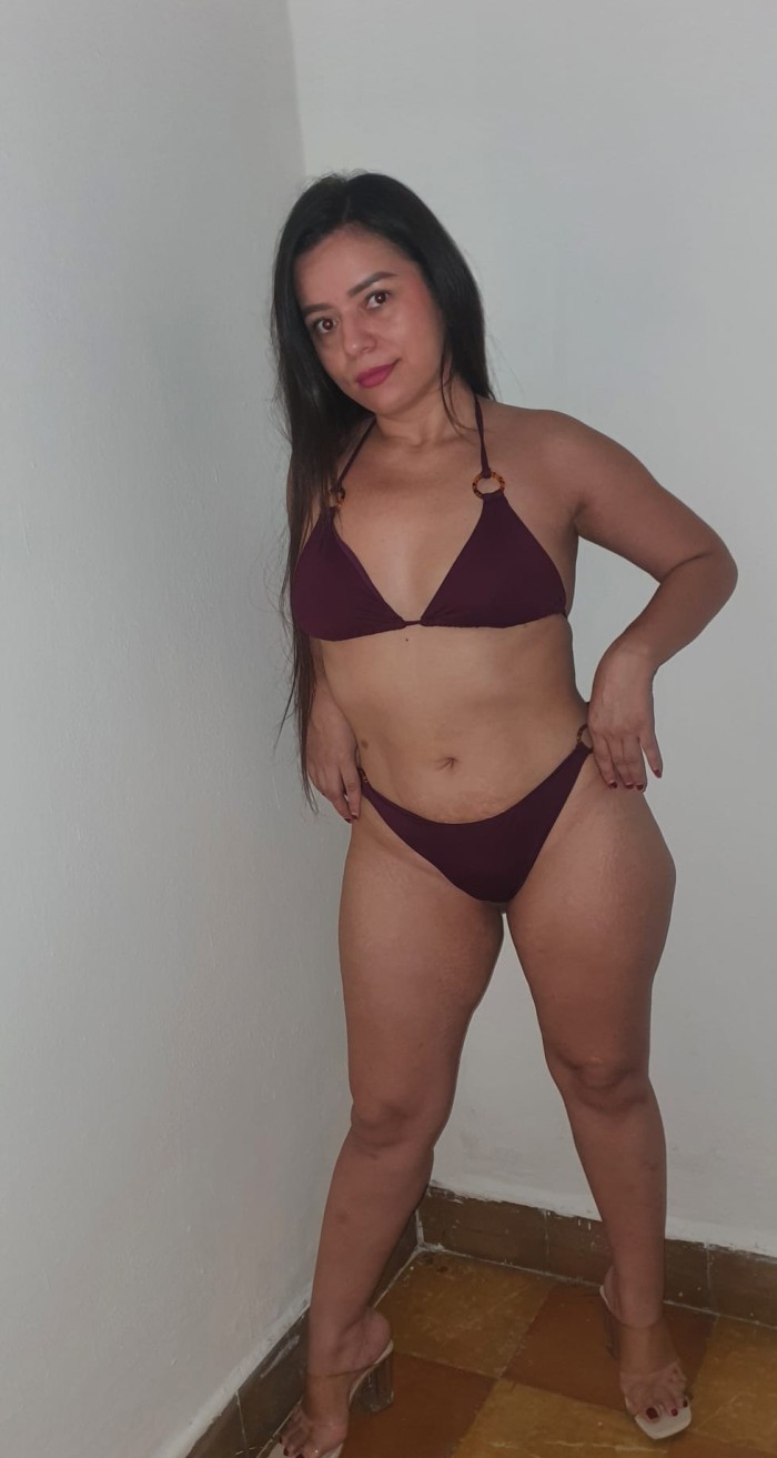 EN PORTO CRISTO MUJER TRAVIESA CON GANAS DE SEXO