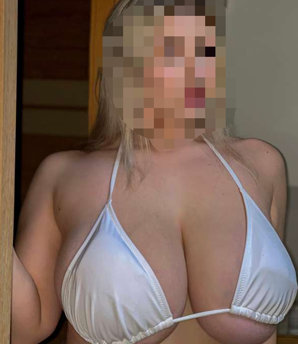 Videollamada hot tetas XXl juegos eróticos