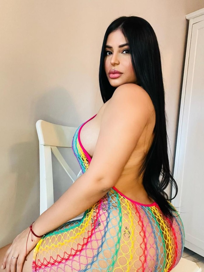 EN AGUADULCE DISFRUTA DE MI DELICIOSO COÑO JUGOSO