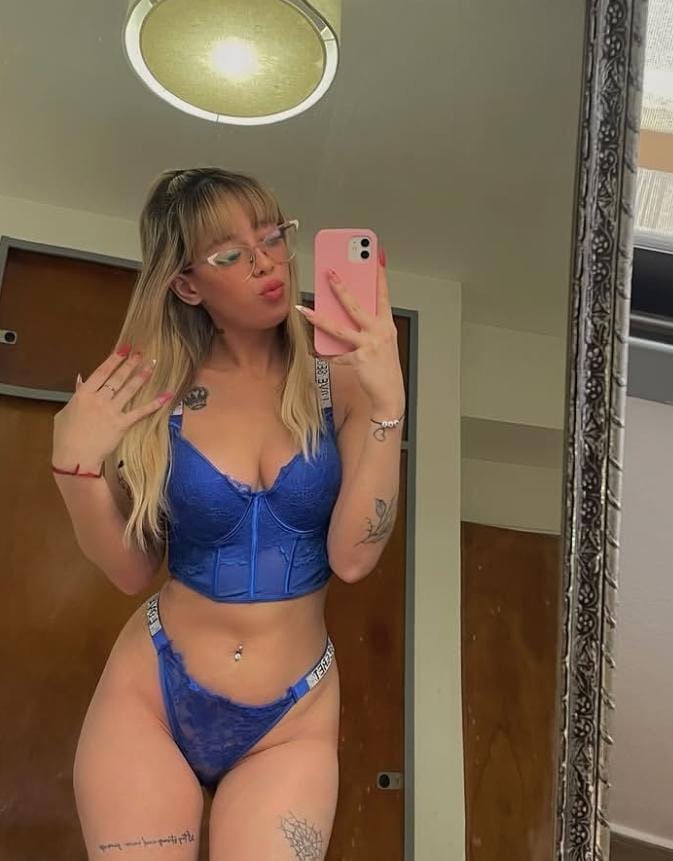 BOMBA DE SEXO TRAVIESA FIESTERA A TOPE
