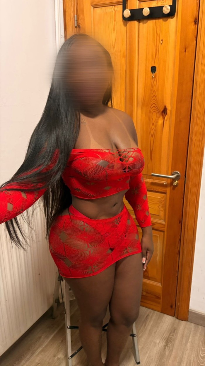 KATTA ESPECTACULAR COLOMBIANA MUY CACHONDA