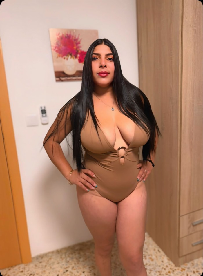 Laura jovencita acabo de llegar