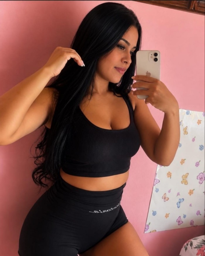 ESTOY CALIENTE, NOS DIVERTIMOS? SOY DULCE