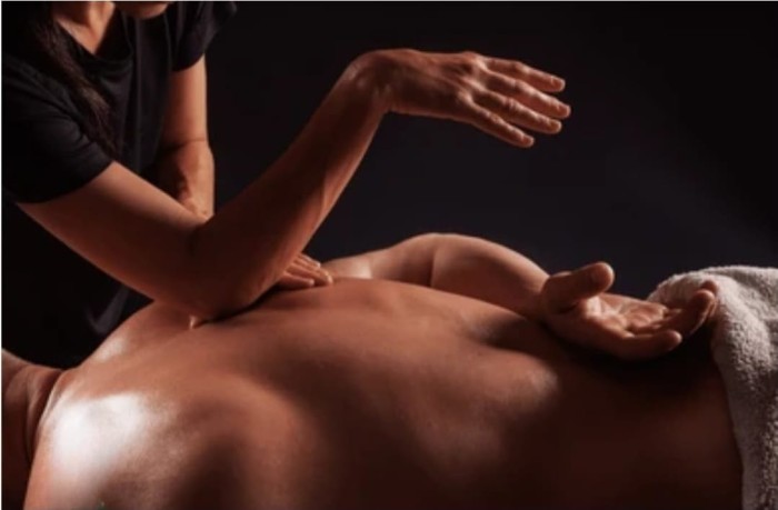 MASAJES RELAJANTES EROTICOS CON FINAL FELIZ