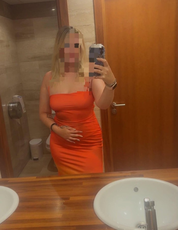 ARDIENTE SENSUAL VEN A PROBAR MI RICO CUERPO