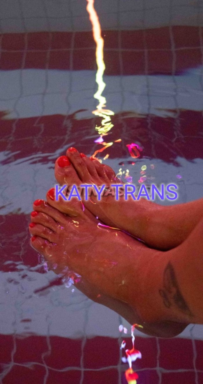 TRAVESTI KATY POLLOM 120 PECHO