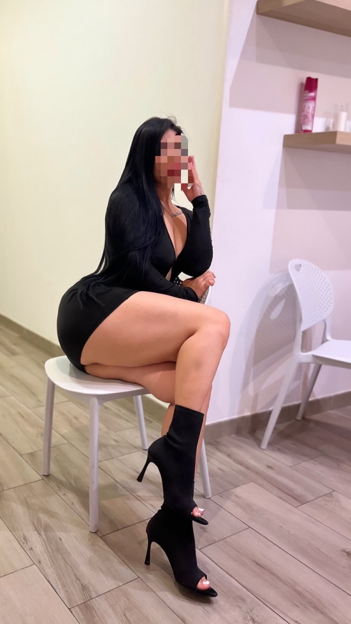 IVONY ATREVIDA SENSUAL EN LOS CRISTIANOS TENER