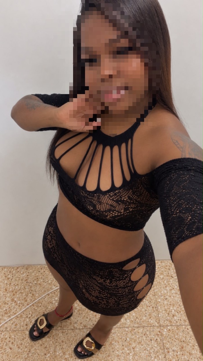 Catalina Lorena exótica