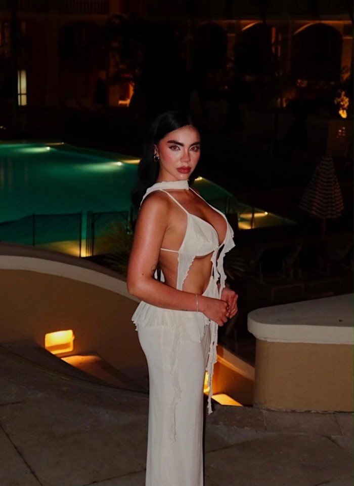 Española muy bonita con cuerpazo de escándalo