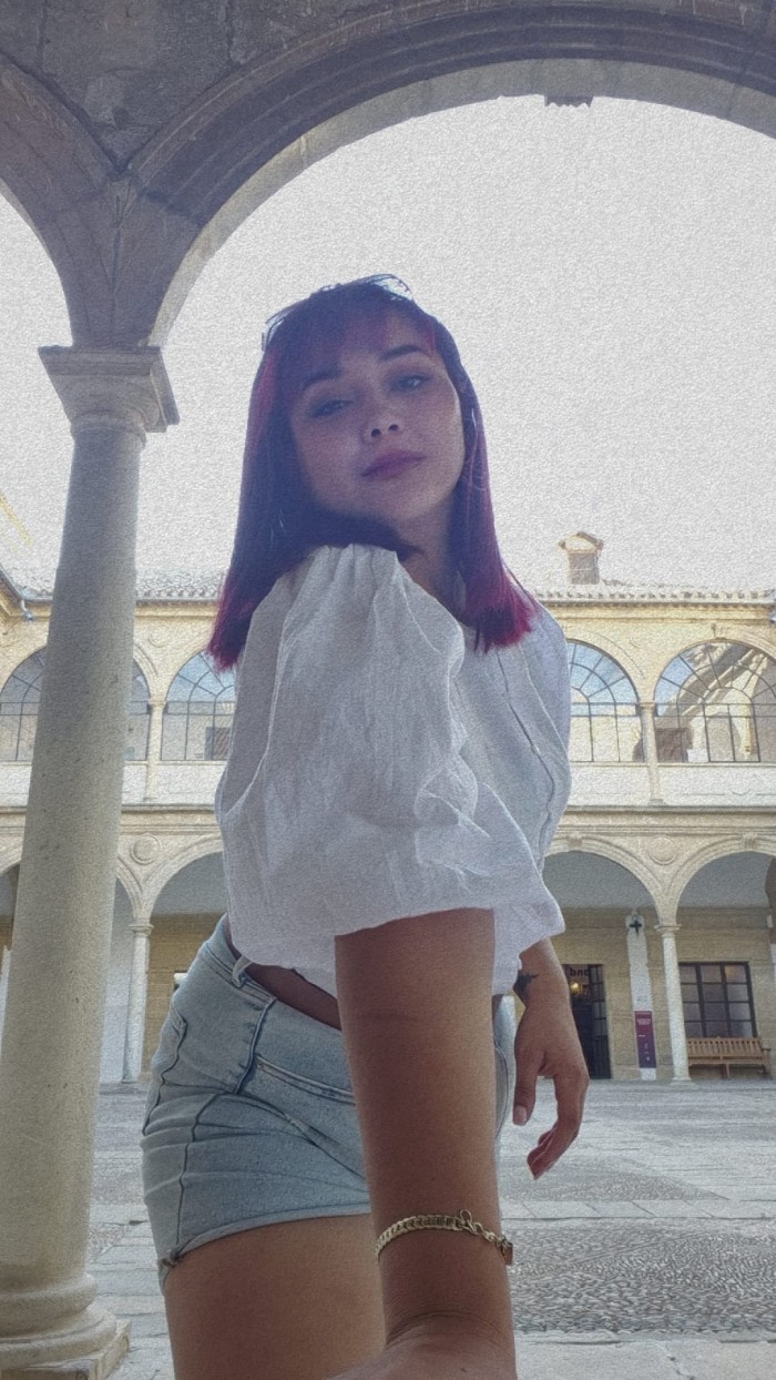 NOVEDAD MELISSA! CURVY JOVENCITA MORBOSA FIESTERA CACHONDA EN BENICARLO
