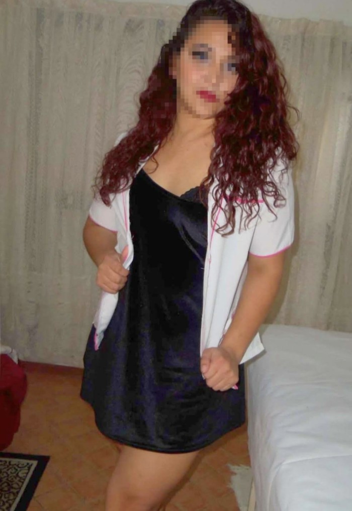 NOVEDAD MELISSA! CURVY JOVENCITA MORBOSA FIESTERA CACHONDA EN BENICARLO
