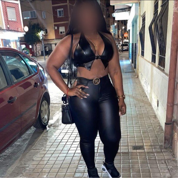 AMOR SOY DIHAMA, SOY MUY VICIOSA SIN LÍMITES AMOR