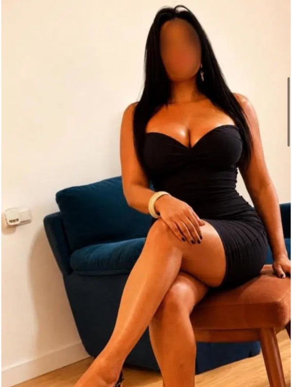 SOY KAROL, COLOMBIANA DISCRETA Y MUY CALIENTE