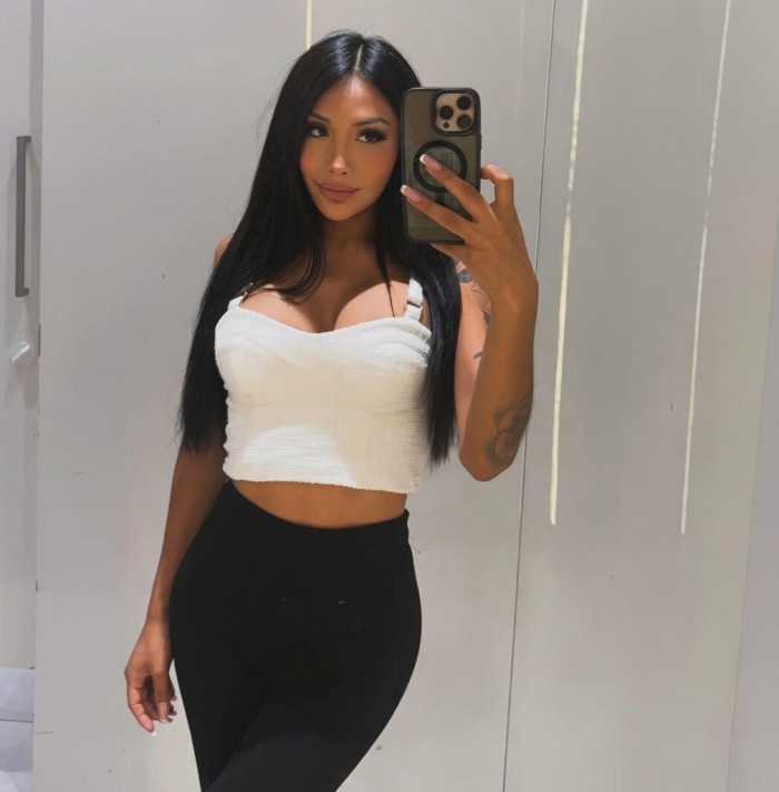 Trans 28 · Brasileña · Salidas a domicilio Sexy Discreta 24H