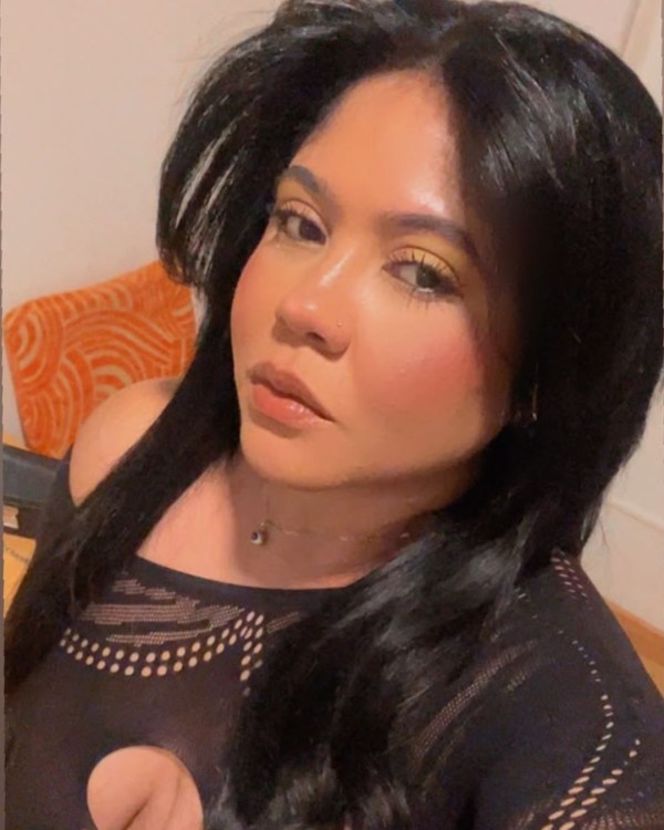 NUEVA MERIDA – CACHONDA FIESTERA FOLLADORA