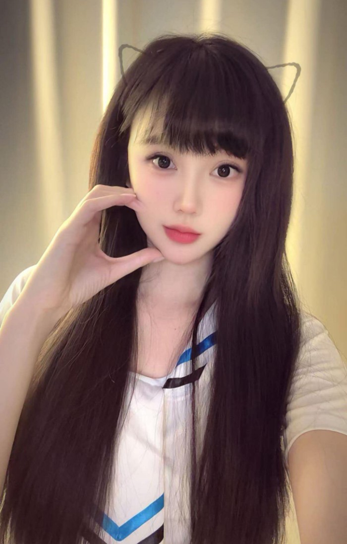 CHICAS ASIATICAS, BELLAS ORIENTALES EN MANISES
