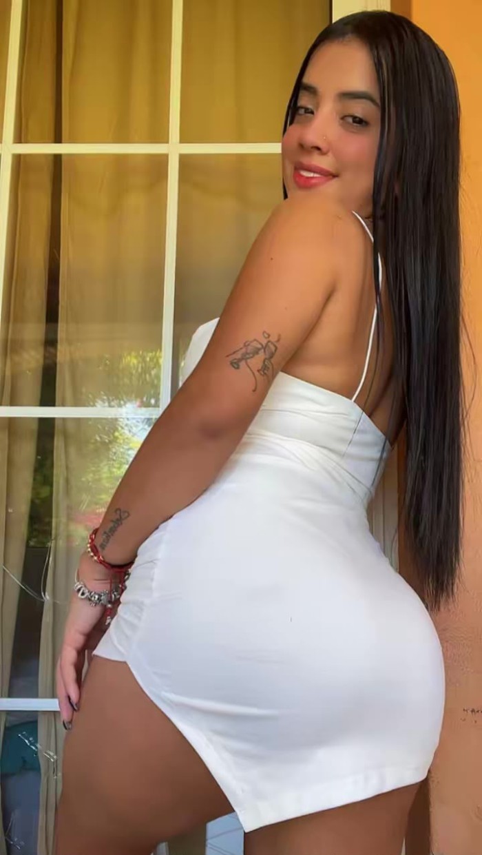 CATALINA ATREVIDA LATINA EN TORREMOLINOS LLAMAME