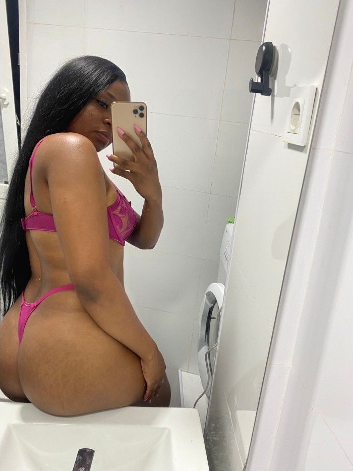 MULATA CACHONDA CON CHOCHO BIEN MOJADITO*PACK DE H
