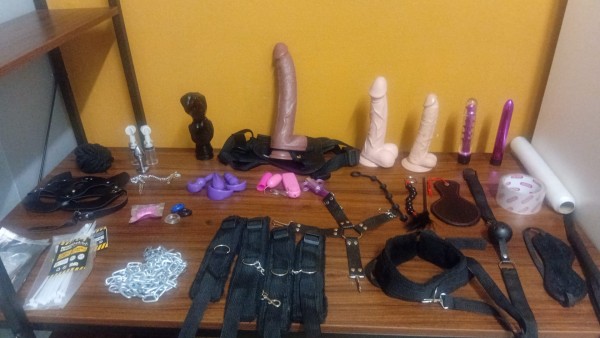 FIESTERA CACHONDA MULTIORGASMICA