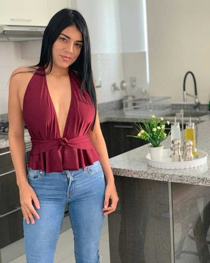 STEPHANIE HERMOSA VENEZOLANA DELICIA  Y NOVEDAD -613786471