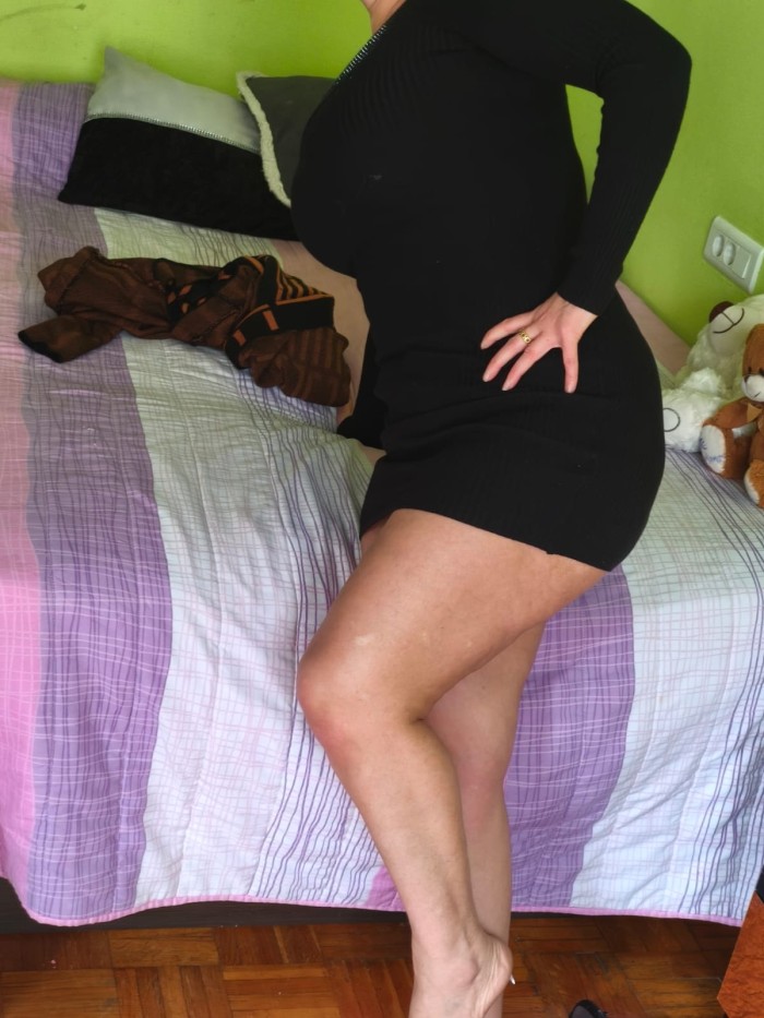 SOY BARBARA, BRASILEÑA ARDIENTE Y DISCRETA