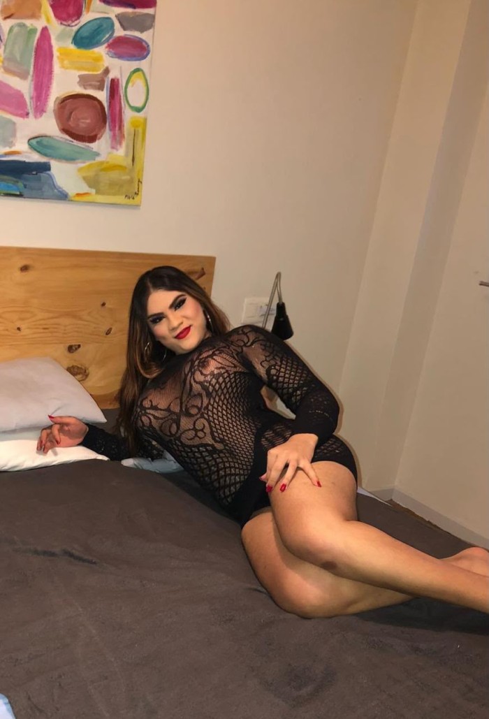 Chicha trans karina sofia latina dominante