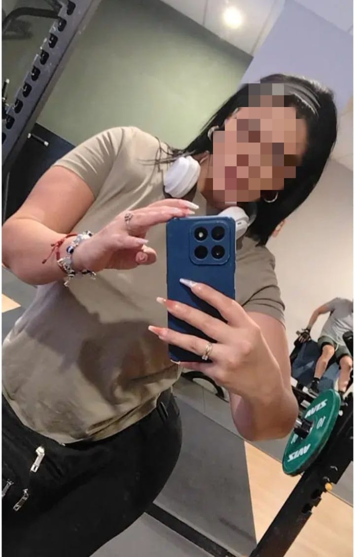 Encantadora de nuevo por la zona