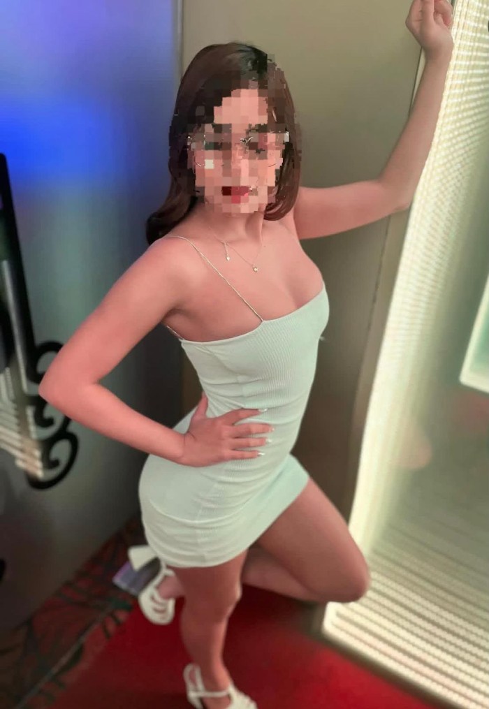 DELICIOSA IMPLICADA CACHONDA DESEOSA DE PLACER