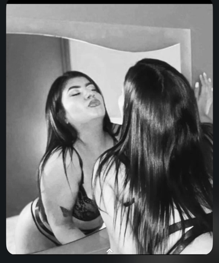 DAME LENGUITA EN MI CHOCHO HASTA QUE ME CORRA EN T