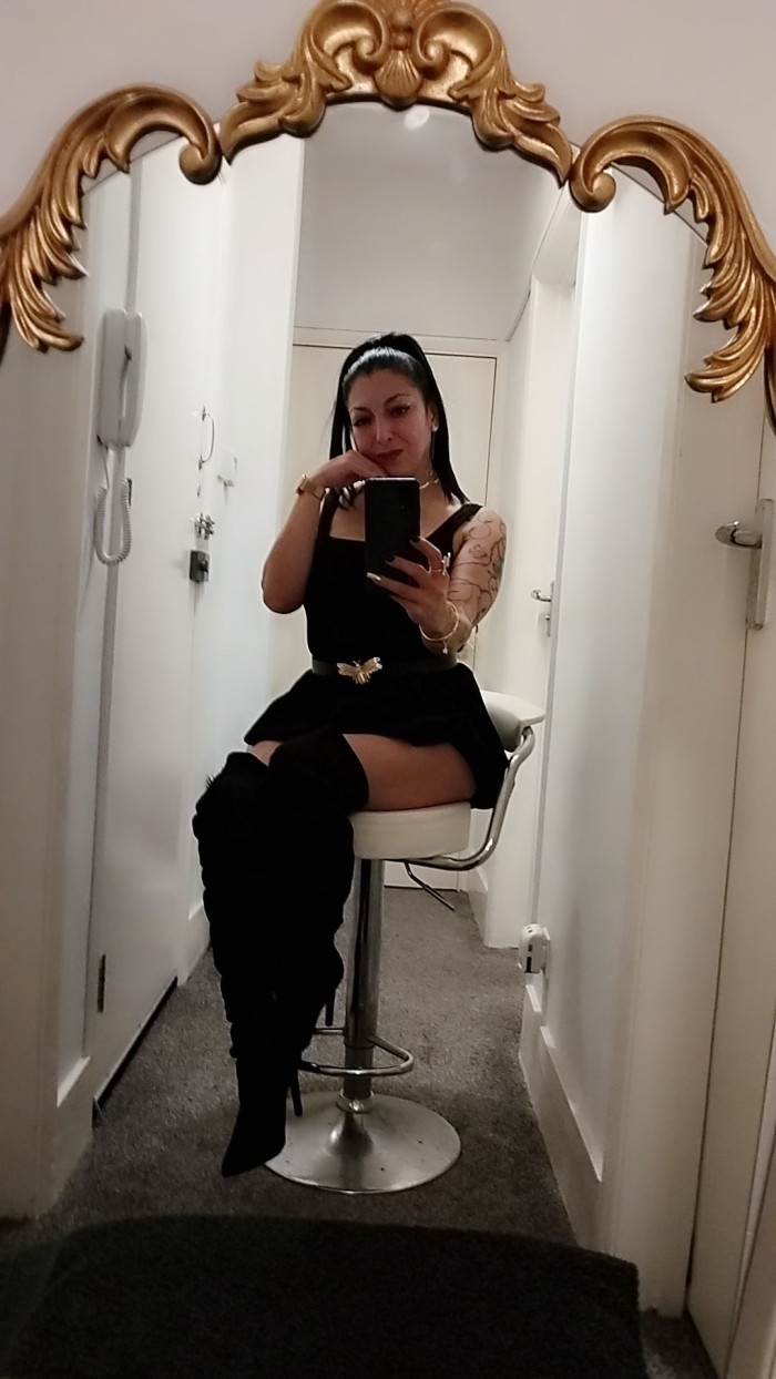 MADURITA MEJOR QUE UNA DE 20… FOLLÓ POR 25€ RICO