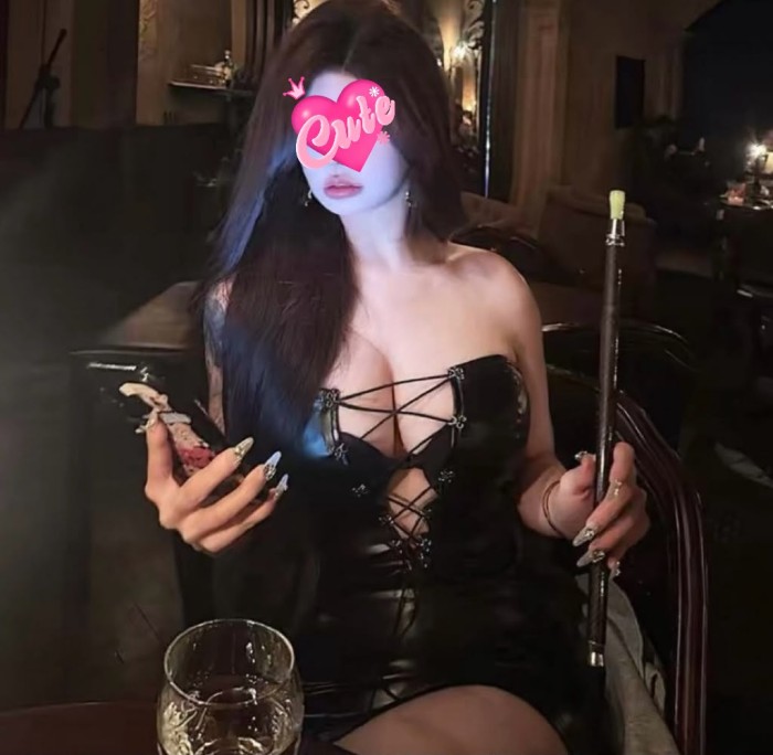 ARDIENTE SENSUAL CACHONDA DESEOSA DE SEXO