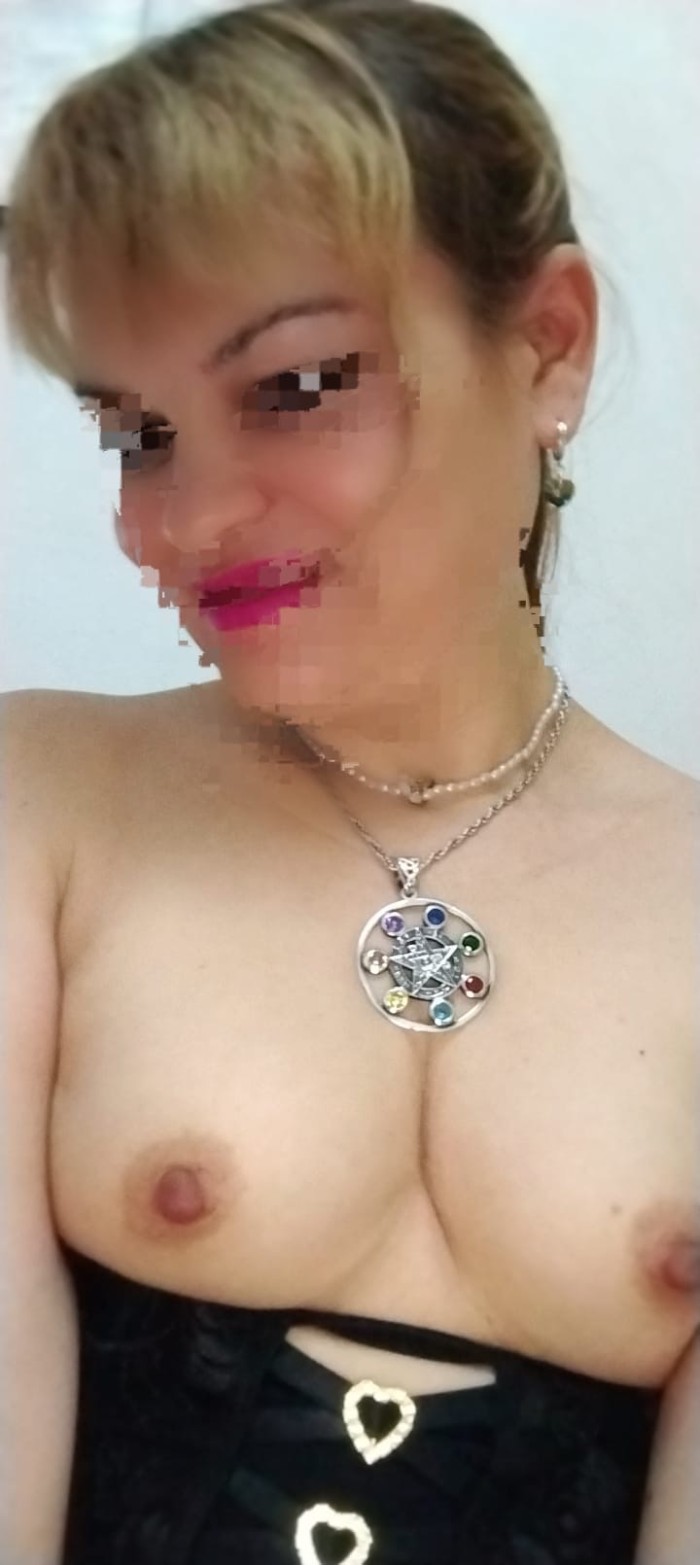 MUJER PARAGUAYA MUY MORBOSA Y VICIOSA EN MANRESA