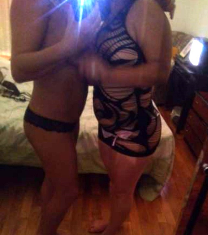 PONFERRADA TANIA ARDIENTE MORBOSA CARIñOSA SEXY FIESTERA