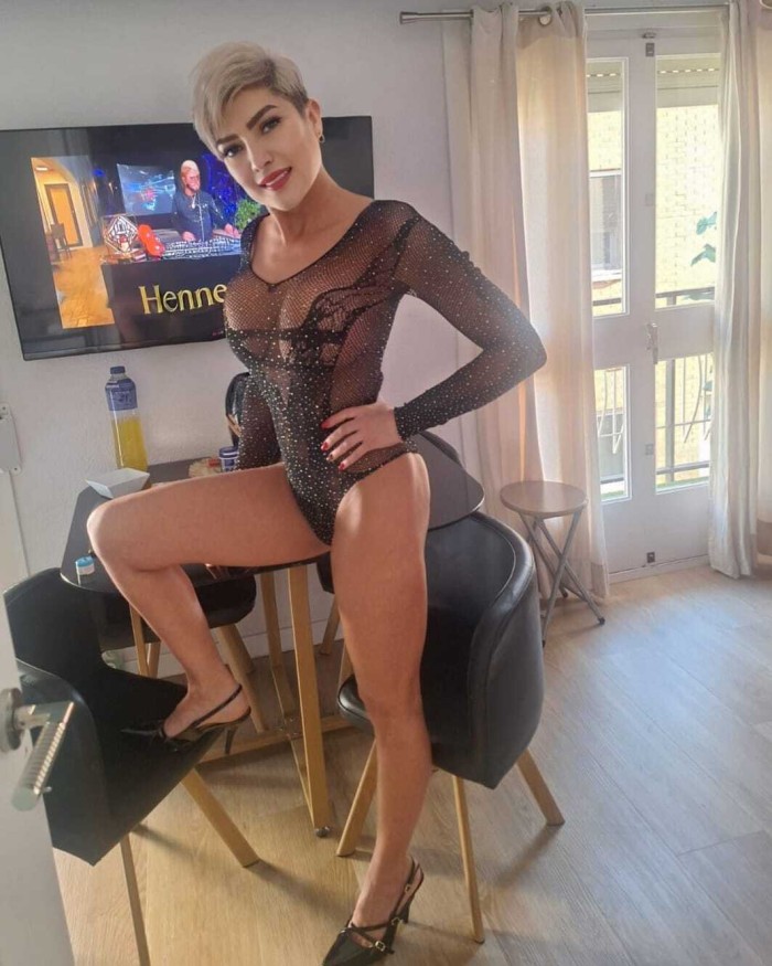 Rubia Latina Ardiente Fiestera Y Cachonda
