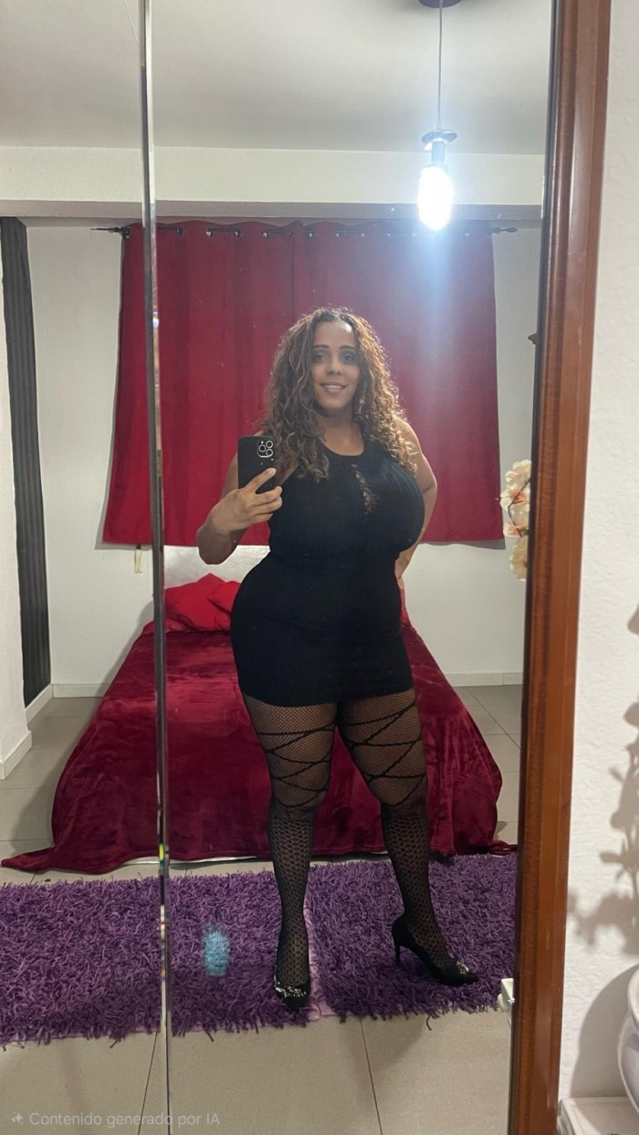 Hola mis amores soy una trans xxl cuerpo y todo