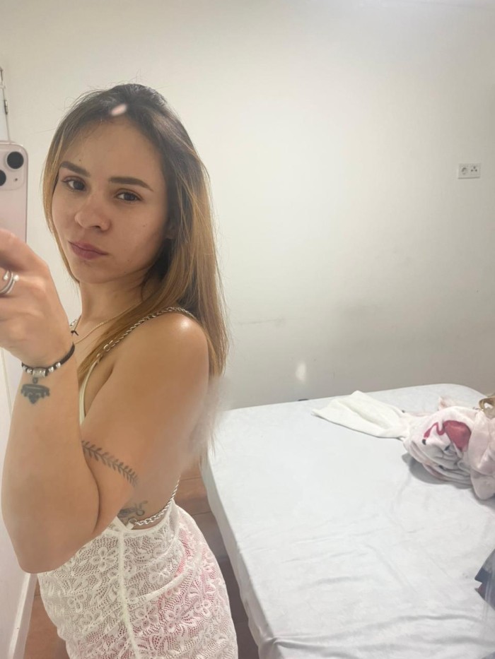 Diana 22 años nueva en igualada