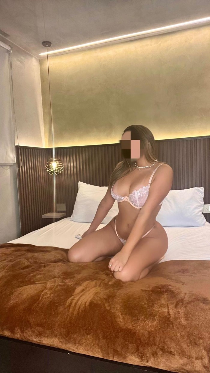 NOVEDAD EN SANT FELIU GUIXOLS PRECIOSA ESCORT