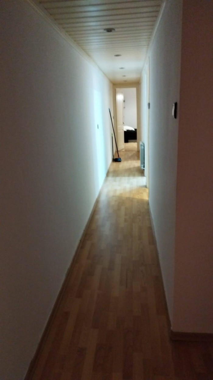 HABITACIÓN DISPONIBLE EN GIRONA CERCA DE LA ESTACI